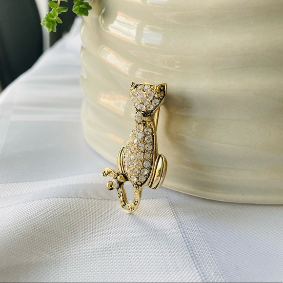 Vintage NR signed rhinestone gold tone cat brooch - Picture 4 of 8